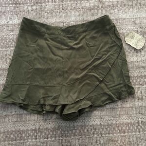 Altard state Size Large Green Skort NWT